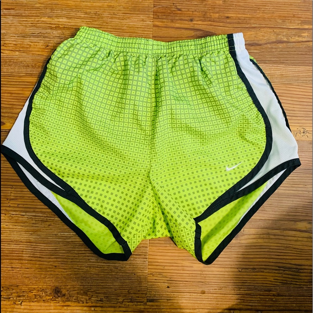 Women’s Nike shorts size xs